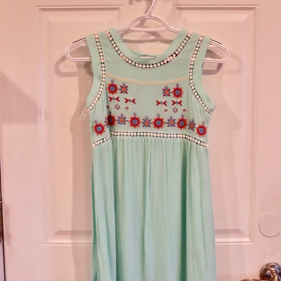 Trixxi Girl Other - TRIXXI GIRL Hi-Lo Sleeveless Girls Mint Green Gauze Dress Embroidered. NWT